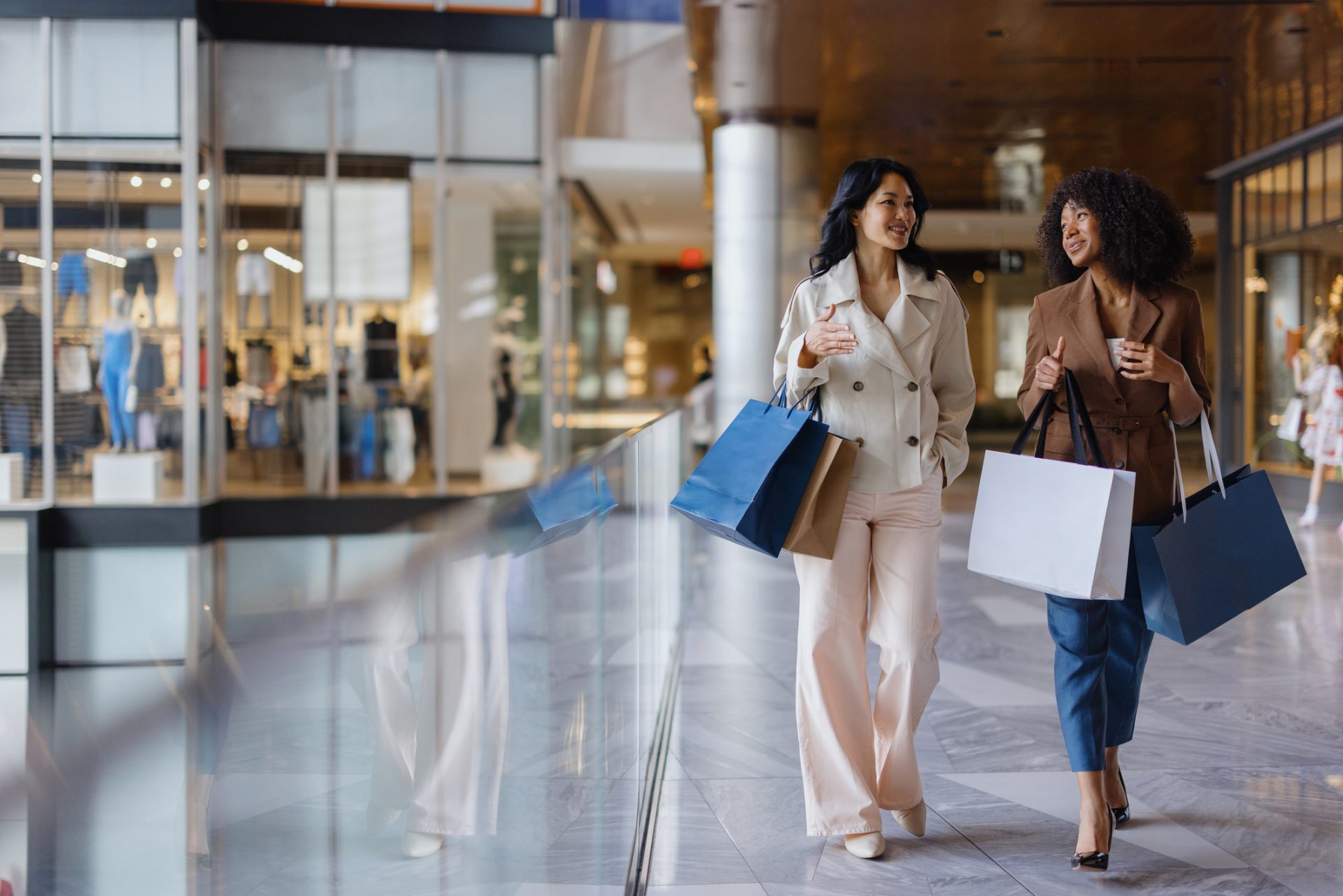Shoppers 1